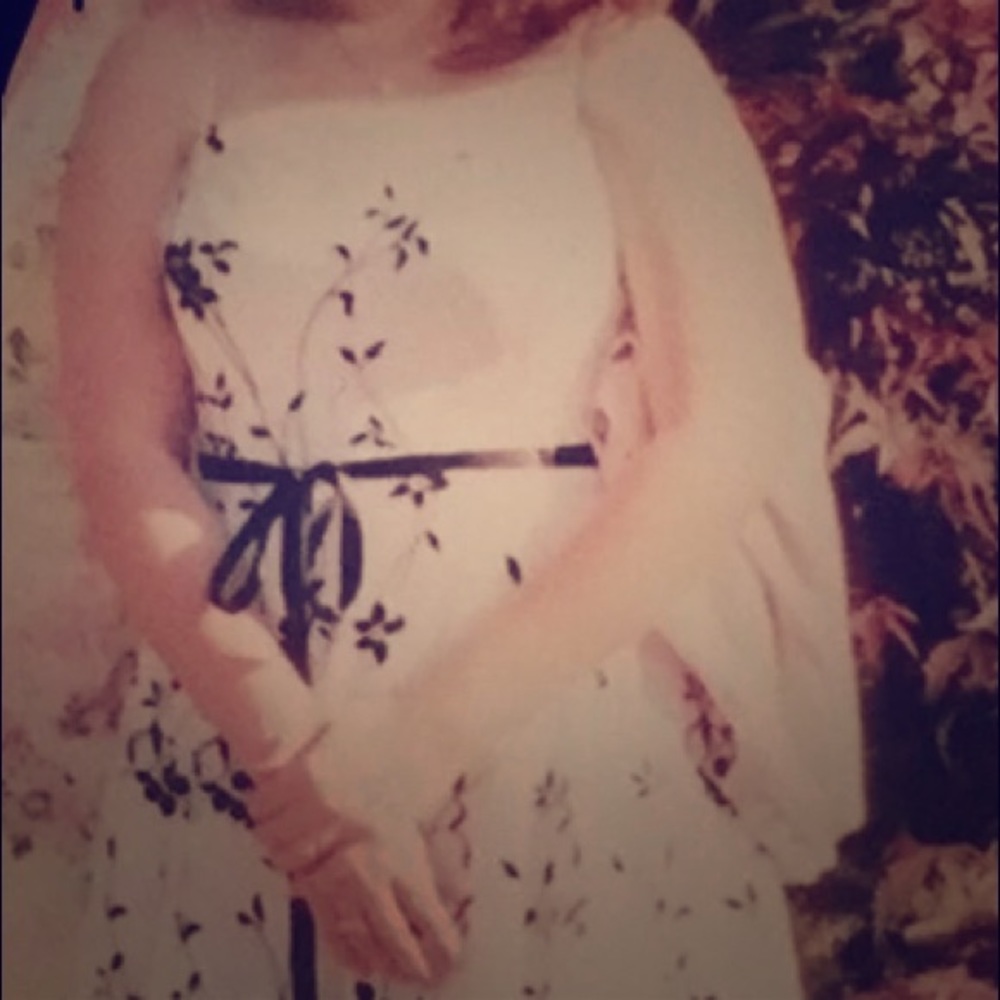 Dress - Picture 2 of 6